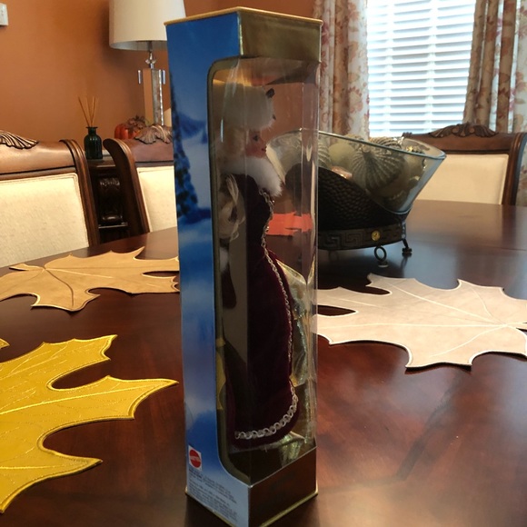 HOLLIDAY COLLECTION BARBIE 1996. EXCELLENT IN BOX - Picture 3 of 6